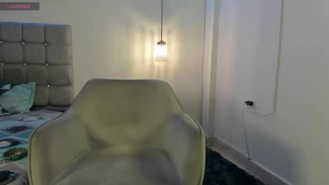 Snapshot of samxx_muscle chatting on November 2025 02:05:01 PM samxx_muscle online show from November 2025 02:05:01 PM