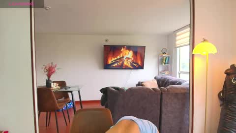 Snapshot of samy_jonnes_ chatting on April 2026 09:50:01 PM Hello I am absent due to a family calamity I will return soon-hola estoy ausente por un problema familiar volvere pronto. online show from April 2026 09:50:01 PM