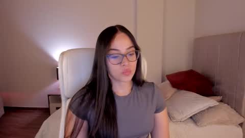 Samy online show from November 2025 09:30:02 PM