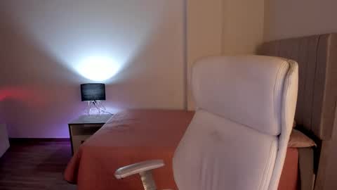 Samy online show from November 2025 09:16:01 PM