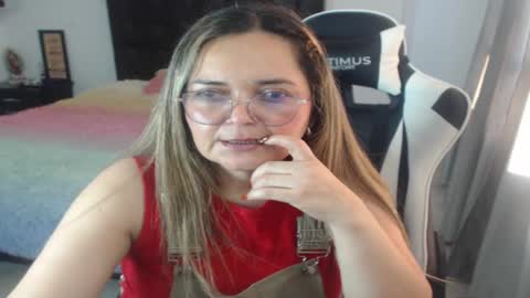 samy_vsn online show from February 2025 10:42:02 PM