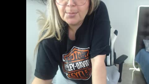 samy_vsn online show from October 2025 06:09:01 PM