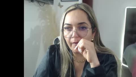 samy_vsn online show from December 2025 09:12:02 PM