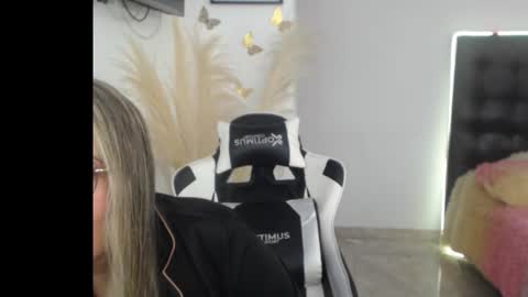 samy_vsn online show from December 2025 09:22:02 PM