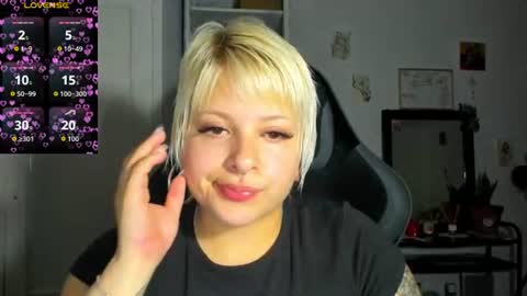 Samymoon online show from June 2026 08:20:02 PM