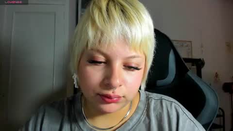Samymoon online show from July 2026 08:07:02 AM