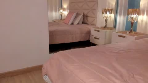 samysharky online show from March 2025 04:35:01 PM