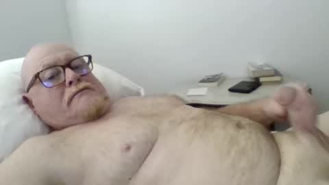 Snapshot of sanager40 chatting on March 2026 04:31:01 PM sanager40 online show from March 2026 04:31:01 PM