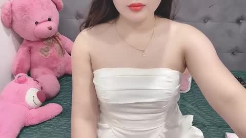 sanami_sian_ online show from October 2025 02:56:02 AM