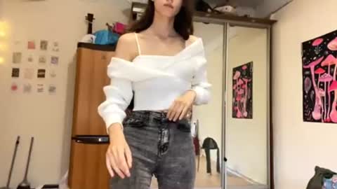 Shiny online show from June 2026 04:37:02 PM