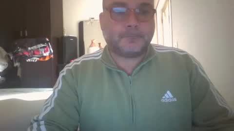 Snapshot of sandalicum chatting on November 2025 09:15:01 AM sandalicum online show from November 2025 09:15:01 AM