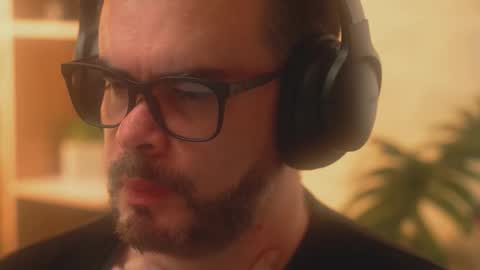 Sanders online show from January 2026 05:33:01 AM