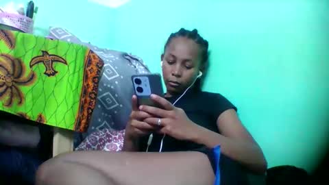 Snapshot of sandra1253099 chatting on November 2025 06:40:02 PM sandra1253099 online show from November 2025 06:40:02 PM