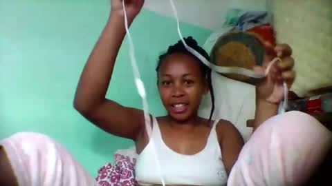 Snapshot of sandra1253099 chatting on December 2025 07:43:01 PM sandra1253099 online show from December 2025 07:43:01 PM