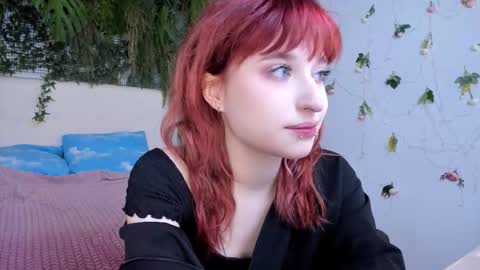 Snapshot of sandra_crazy chatting on March 2026 10:28:01 PM ElizaNik online show from March 2026 10:28:01 PM