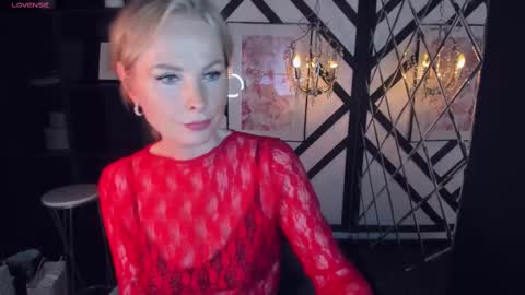 Snapshot of sandra_kind chatting on February 2025 09:05:01 AM Sandra online show from February 2025 09:05:01 AM