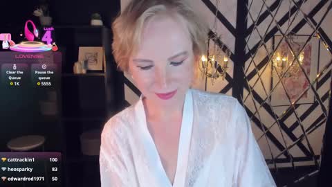 Snapshot of sandra_kind chatting on February 2025 08:51:02 AM Sandra online show from February 2025 08:51:02 AM