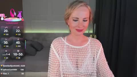 Snapshot of sandra_kind chatting on March 2025 11:36:02 AM Sandra online show from March 2025 11:36:02 AM