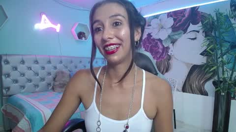 sandra  online show from April 2026 11:13:02 PM