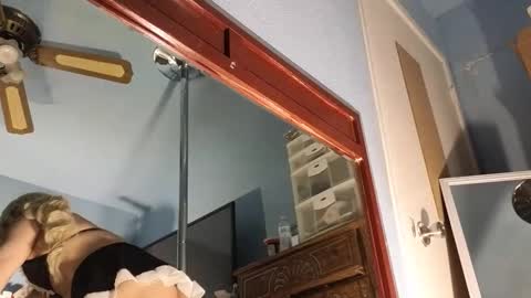 Snapshot of sandrasaa chatting on March 2026 12:30:02 PM Sandra online show from March 2026 12:30:02 PM