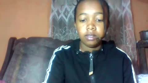 sandriana26 online show from April 2026 06:22:02 AM