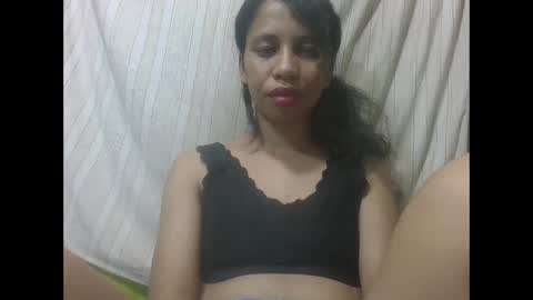 Snapshot of sandrinah788632 chatting on November 2025 07:52:01 AM sandrinah788632 online show from November 2025 07:52:01 AM