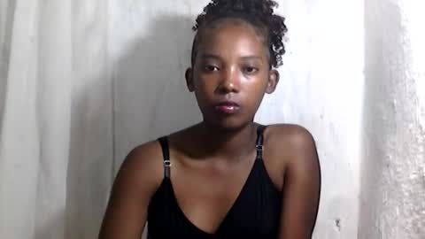 Snapshot of sandrine718 chatting on March 2026 06:24:02 AM sandrine718 online show from March 2026 06:24:02 AM