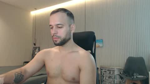 DeAlex online show from October 2025 08:58:02 AM