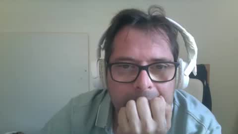 Snapshot of sandrolickyou chatting on April 2026 08:45:01 AM sandrolickyou online show from April 2026 08:45:01 AM