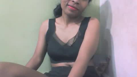 sandy735579 online show from March 2026 05:19:01 PM