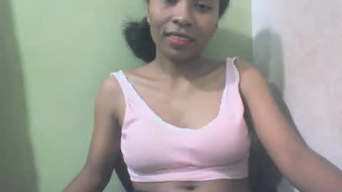 sandy735579 online show from March 2026 05:24:02 PM