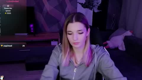 sandy_belle88 online show from October 2025 07:49:01 PM