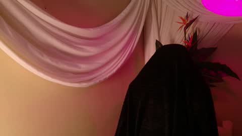 SANDY online show from March 2026 10:54:02 AM