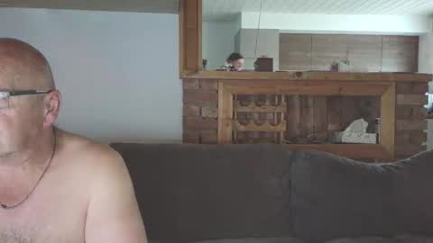 sanroom online show from October 2025 03:11:02 PM