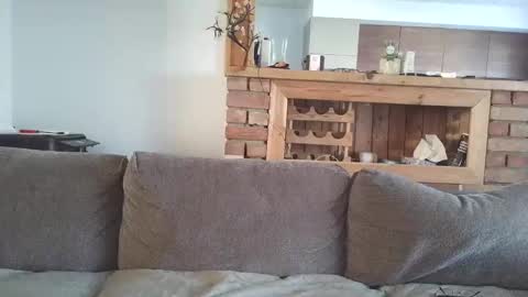 Snapshot of sanroom chatting on February 2026 01:40:01 PM sanroom online show from February 2026 01:40:01 PM