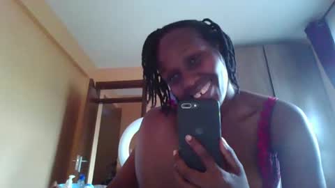 Snapshot of santalucious chatting on March 2026 10:09:02 AM santalicious online show from March 2026 10:09:02 AM