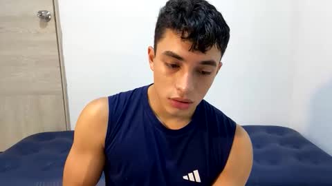 Snapshot of santi36rt chatting on April 2026 01:10:02 AM santi36rt online show from April 2026 01:10:02 AM
