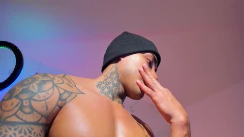 Santi Ferrer online show from February 2026 04:02:01 AM