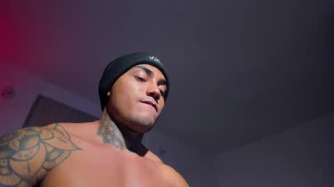 Snapshot of santi__ferrer chatting on May 2026 01:47:02 AM Santi Ferrer online show from May 2026 01:47:02 AM