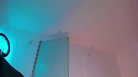 Snapshot of santi__ferrer chatting on May 2026 01:23:02 AM Santi Ferrer online show from May 2026 01:23:02 AM