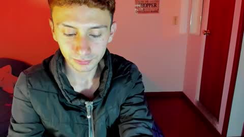 Santi online show from October 2025 04:42:01 AM