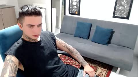 Snapshot of santi_ss chatting on November 2025 11:49:02 PM santi_ss online show from November 2025 11:49:02 PM