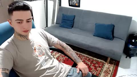 Snapshot of santi_ss chatting on December 2025 12:49:02 AM santi_ss online show from December 2025 12:49:02 AM