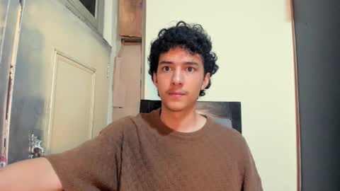 santi_twink19 online show from November 2025 08:24:01 AM