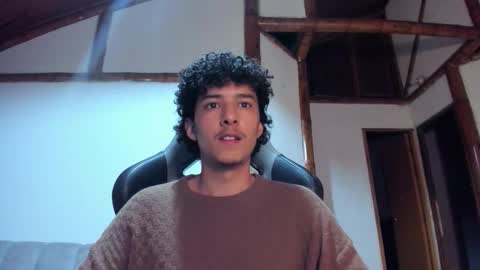 santi_twink19 online show from February 2026 05:19:02 AM