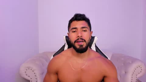 Snapshot of santiago_huntt chatting on March 2026 08:47:02 PM santiago_huntt online show from March 2026 08:47:02 PM