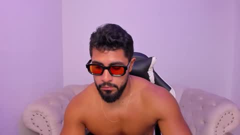 Snapshot of santiago_huntt chatting on March 2026 01:27:02 PM santiago_huntt online show from March 2026 01:27:02 PM