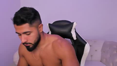 Snapshot of santiago_huntt chatting on March 2026 08:04:01 PM santiago_huntt online show from March 2026 08:04:01 PM