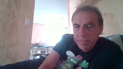 santiago_n online show from March 2026 04:10:01 PM