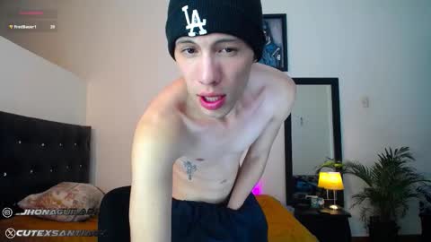 SANTAGO online show from September 2025 06:48:02 AM